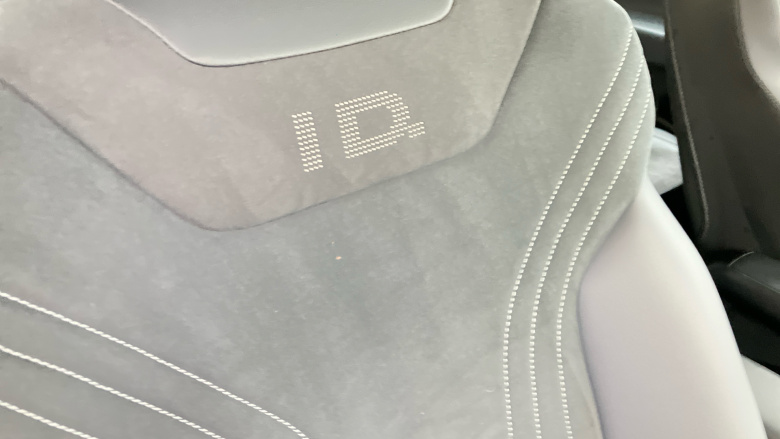 Volkswagen ID.4 109kW Life Pure 52kWh 5dr Auto Electric Estate